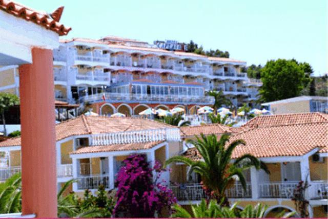 Captains Hotel Αργάσι Εξωτερικό φωτογραφία
