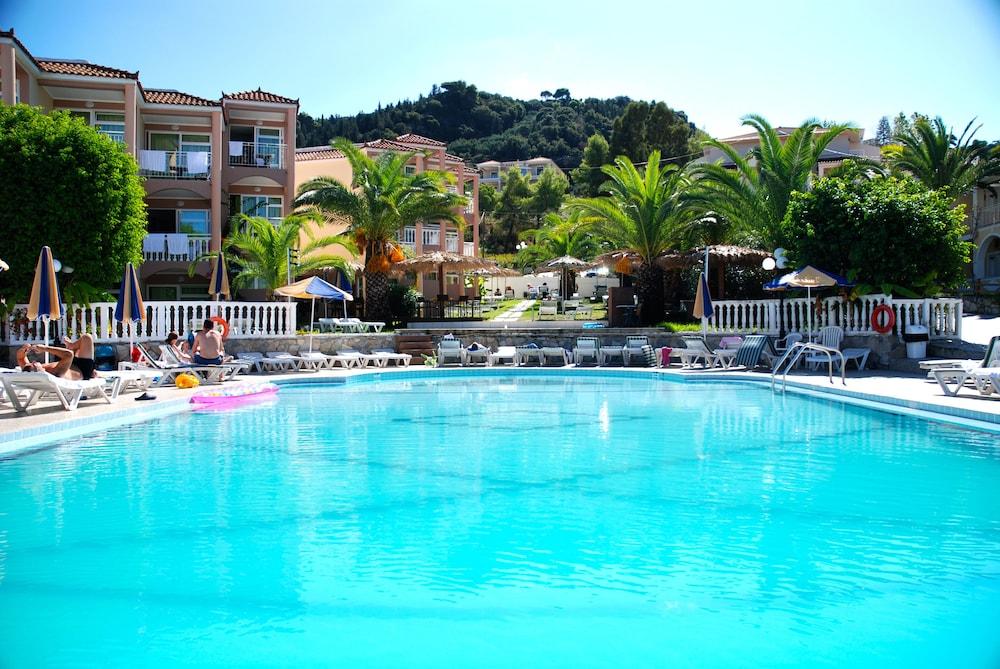 Captains Hotel Αργάσι Εξωτερικό φωτογραφία